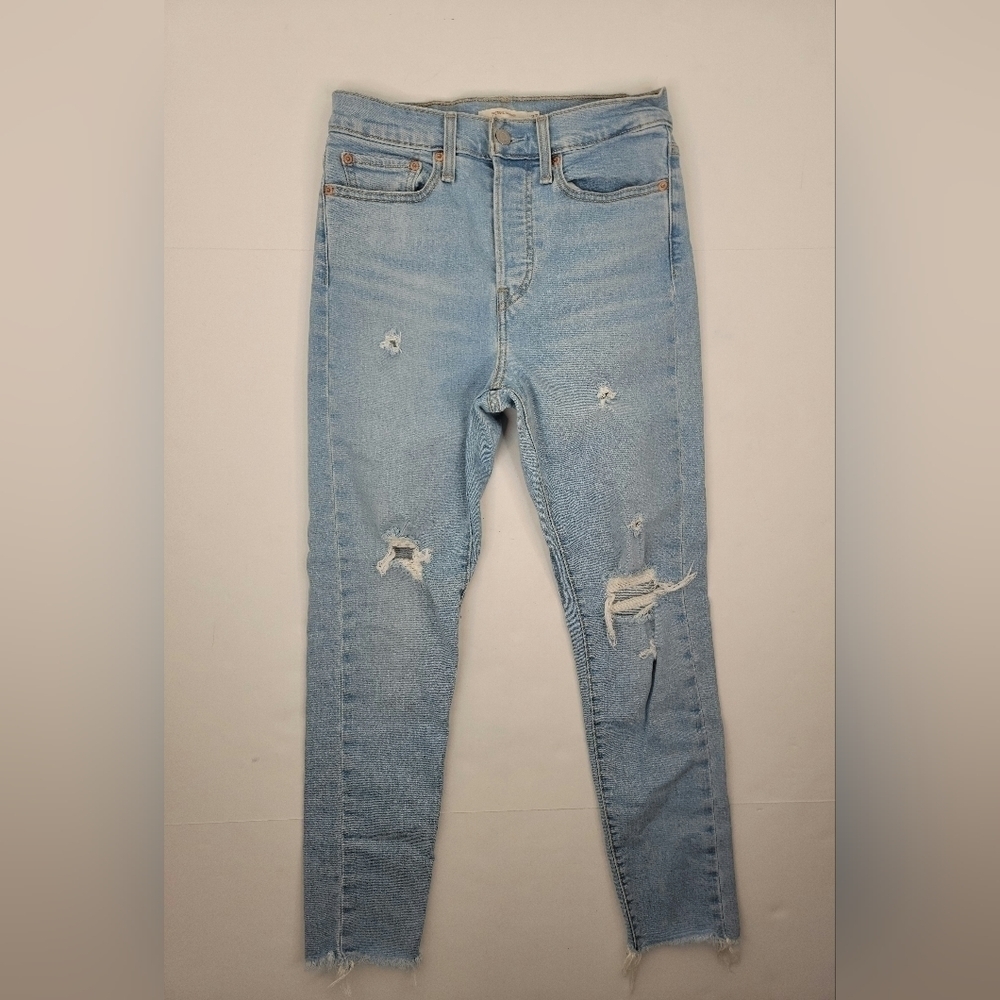 Levi's Sz 27 Wedgie Skinny High Rise Button Fly Denim Distressed